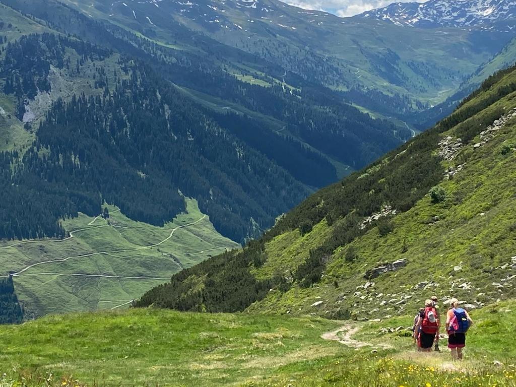 Royal Swan Appartement, Tirol Fuegen Luaran gambar